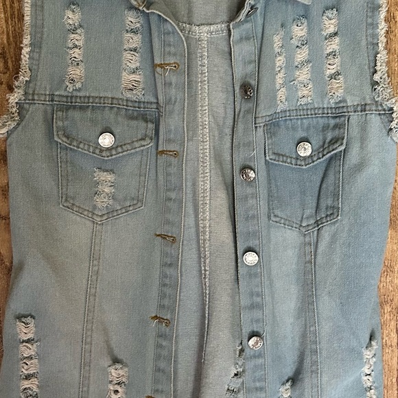 Long Distressed Jean Vest – Booty-Covering Chic - Picture 1 of 3